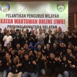 Berpose bersama usai pelantikan IWO.