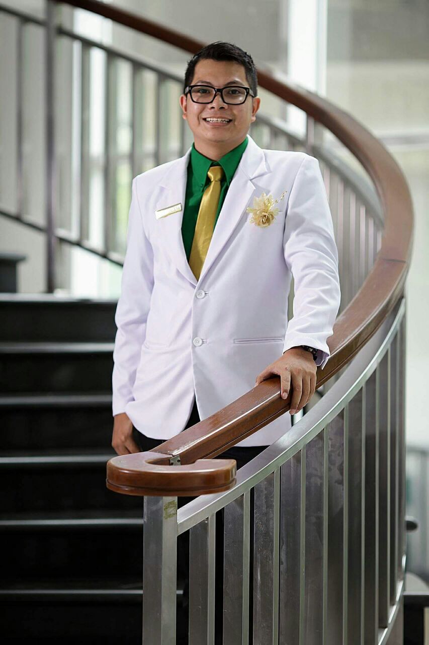 Dokter Jhon Junior