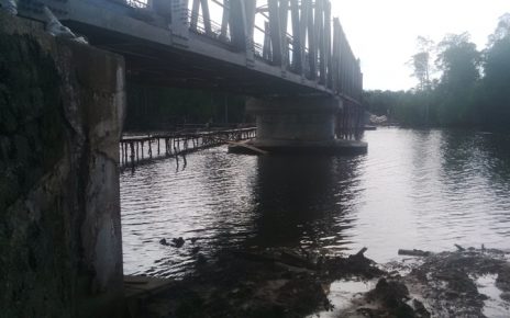 Kondisi Jembatan Jeflio penghubung Kabupaten Sorong dan Kampung Yeflio
