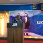 Drs Dominggus Mandacan saat memberikan sambutan pada acara Konsolidasi Pemenangan Partai NasDem di aula JE-Meridien, Kota Sorong, Jum'at (2/3/2018)