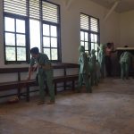 Para Istri Tentara terlihat sedang membersihkan GKI Emanuel, Kampung Sailala, Distrik Sayosa Timur, Kabupaten Sorong