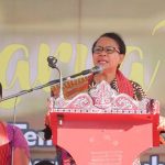 Yohana Yambise saat menyampaikan sambutan pada acara seminar paskah nasional di Somasir