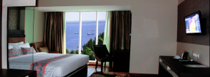 Salah satu kamar yang pemandangannya langsung menghadap ke Laut di The Belagri Hotel. (Sumber Foto Google) 