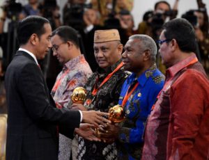 Gubernur Ajak Masyarakat PB Manfaatkan Fasilitas JKN-KIS