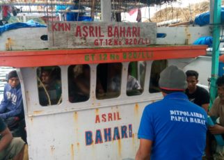 Barang Bukti Kapal Ikan yang disita Direktorat Polair Polda Papua Barat, Minggu (5/8/2018)