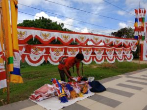 Rejeki Tahunan Penjual Merah Putih