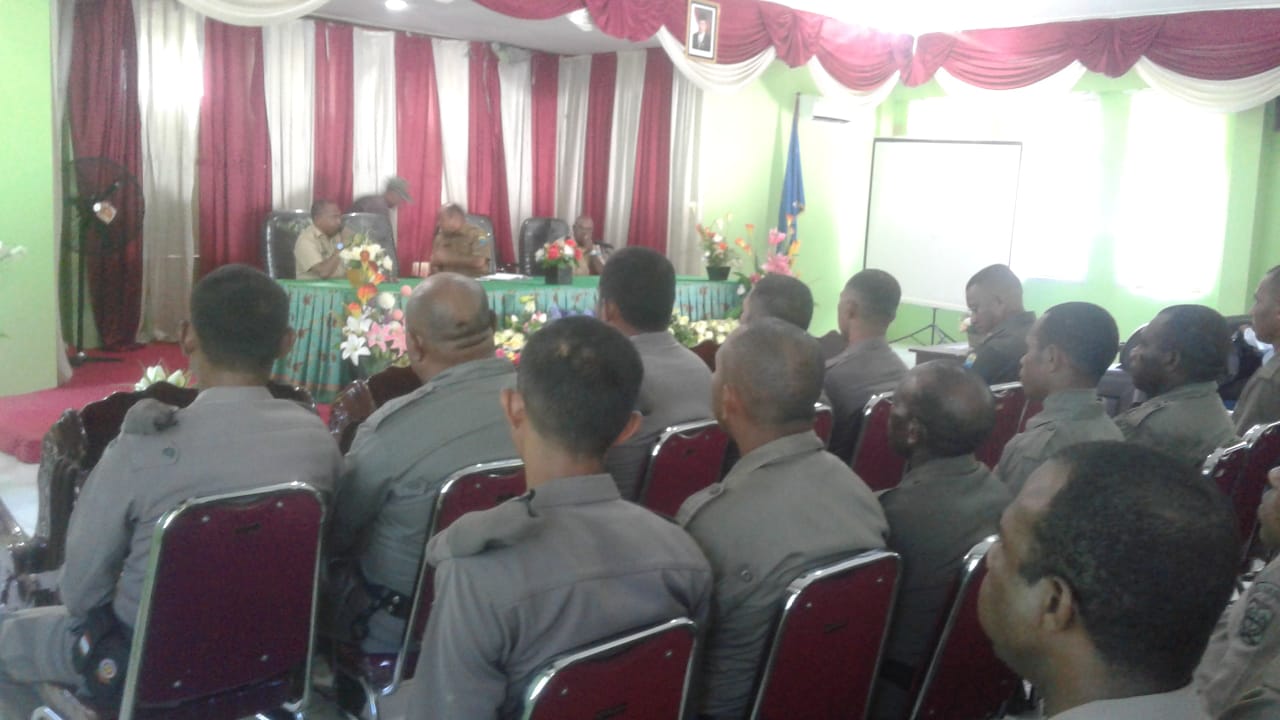 Para CPNS mendapat pengarahan dan pembinaan dari Sekda Kabupaten Tambrauw/(foto: Trisatrisnah)