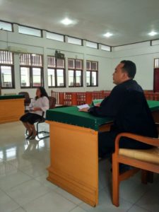 Mengedarkan Cap Tikus, PS Dituntut 1,6 Tahun Penjara