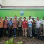 Peserta Forum Group Discusion Kementrian PU PR di Kantor DLH Kabupaten Manokwari, Jumat (7/9/2018)