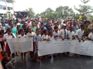 Warga Susweni Manokwari Minta Perlindungan Gubernur PB