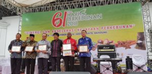 Peduli Pembangunan Perkebunan PB, Gubernur Diapresiasi Kementan