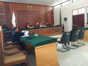 Rusak APK Partai Golkar R4 WM Divonis 2 Bulan Hukuman Percobaan