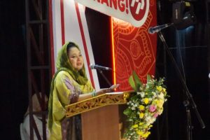 Titiek Soeharto Nilai Pemerintah Kurang Komit Lindungi Tenaga Kerja Lokal