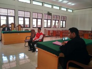 Jual Cap Tikus AK Jalani Sidang Dakwaan