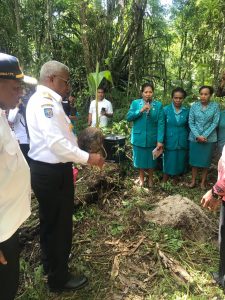 Gubernur Dominggus Ajak Masyarakat Lestarikan Bakat dan Budaya Papua