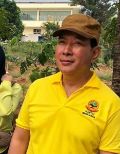 Peduli Tingkatkan UKM, Tommy Soeharto Bagi Ratusan Gerobak Sembako ke Pedagang