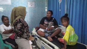 Akibat Kelelahan Petugas PPD Sortim Dirawat di RS Sele Be Solu