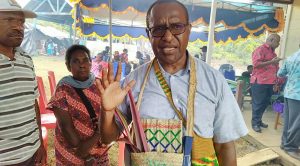 Bupati Bernard Sagrim Pastikan Danau Ayamaru Dibendung Kembali Tahun Ini