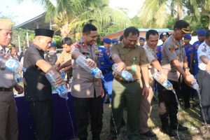 Musnahkan Ribuan Botol Miras, Ini Pesan Kapolda Rudolf Nahak