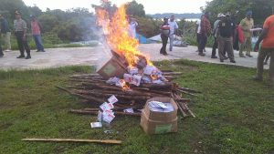 KPU Maybrat Musnahkan 4.000 Lembar Surat Suara Sisa
