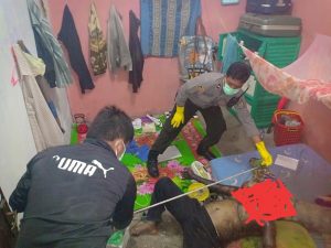 Pria Paruh Baya Ditemukan Tewas Dalam Rumahnya di Manokwari