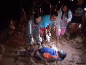 Berlumpur, Jalur Trans Papua Barat Telan Korban Jiwa