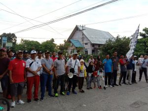 Sambut HUT RI ke 74, Ratusan Warga Irman Jaya-KKC Perkuat Persatuan Melalui Jalan Sehat