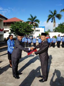 18 Pegawai PN Sorong Terima Penghargaan Satya Lencana Karya Satya