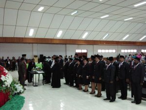 Yustus Dowansiba Terpilih Sebagai Ketua Sementara DPRD Manokwari