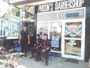 Sepekan, Warga Binaan Lapas Fakfak Buka Barbershop Gratis