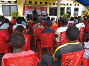 Koramil dan Polsek Masni Sosialisasi Warga Sipil Dilarang Memiliki Senpi Ilegal