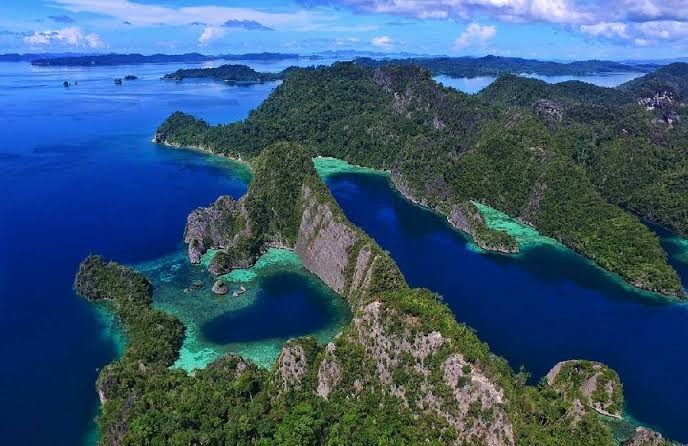 Impian Wisata Surga Tropis Kepulauan Misool, Kabupaten Raja Ampat [sumber foto traverse.id]