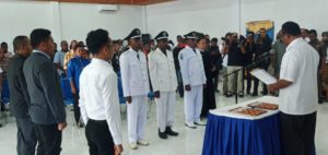 Bupati Raja Ampat Lantik Tiga Kepala Kampung