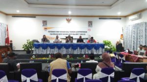 Tak Penuhi Syarat, KPU R4 Tolak Berkas Pasangan Yakob dan Komarudin