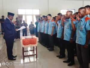 Jalankan Tahapan Pilkada, KPU Raja Ampat Lantik 120 Anggota PPD