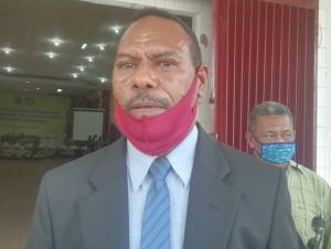 Dr. Meky Sagrim Terpilih Sebagai Rektor UNIPA