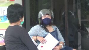 Memiliki Tingkat Efektivitas Terendah, Warga Diminta Tidak Memakai Masker Scuba Dan Buf