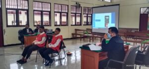 Dua Pengeroyok Saddam Jalani Sidang Dakwaan Di PN Sorong