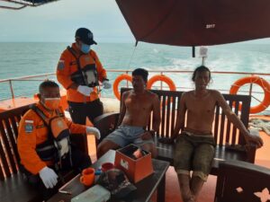 Dua Hari Hilang, Dua Nelayan Ditemukan Basarnas Sorong