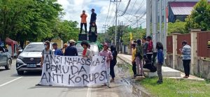 Unjuk Rasa, AMPAK Minta Dugaan Korupsi ATK Rp 8 Miliar Dituntaskan