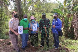 Peringatan HUT KKP Ke-22 Ditandai Penanaman 500 Pohon Ketapang