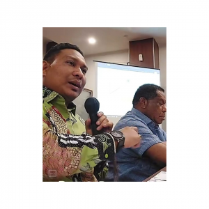 Abdullah Gazam Ngotot Minta Kesehatan Gratis Di Papua Barat