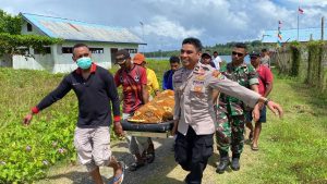 Penemuan Mayat Laki-Laki Dipinggir Dermaga Katapop Pantai
