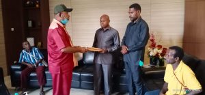 Perwakilan Tiga Marga Bertemu Pimpinan DPRD Kabupaten Sorong