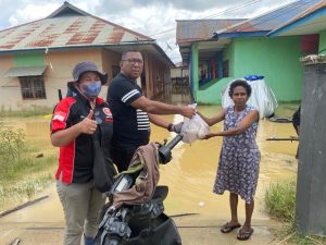 Keluarga Besar Maluku Kota dan Kabupaten Sorong Peduli Bencana Banjir