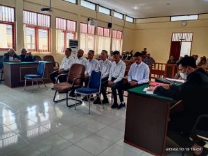 Enam Pembakar Mobil di Halaman THM Double O Dituntut 3 Tahun Penjara