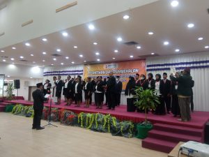 Bawaslu Kota Sorong Lantik 30 Penwaslu Kecamatan