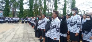 Penjabat Wali Kota Sorong Pimpin Upacara Peringatan Hari PGRI ke-77