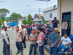 Polisi Tengah Mengejar Pelaku Pengeroyokan dan Pembakar WS