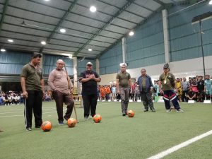 Pembukaan Turnamen Futsal Kerukunan Keluarga Sulawesi Tenggara